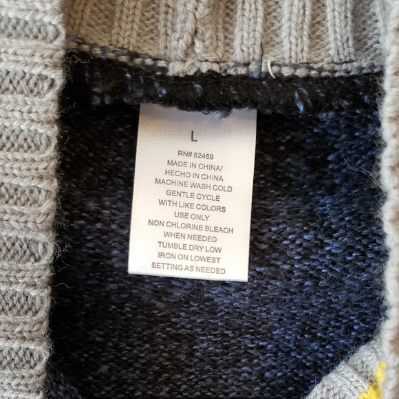 NWOT Dog Sweater Size: Large - Picture 3 of 4